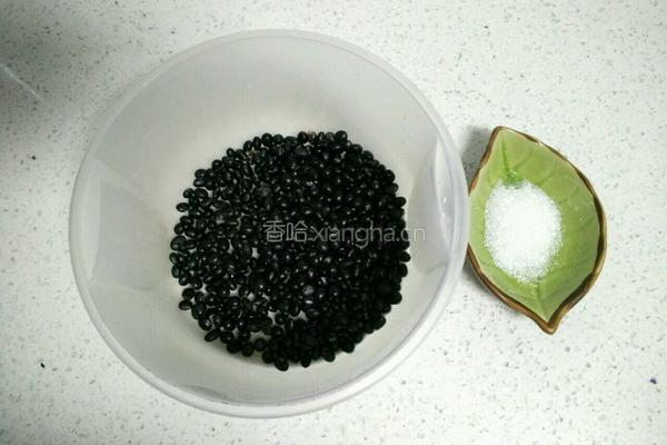 黑豆 豆浆的做法图解1