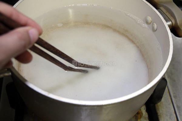 自制流油咸鸭蛋的做法图解6