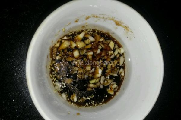 蒜香土豆片的做法图解3