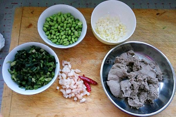 羊油炒麻豆腐的做法图解1