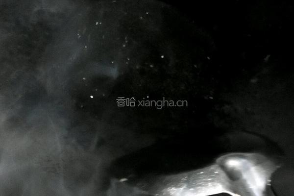 鱿鱼爆炒西芹的做法图解9