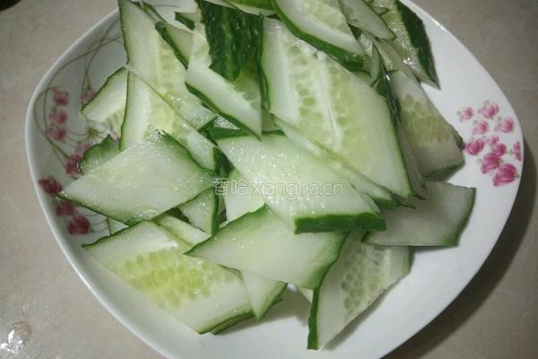 清炒黄瓜的做法图解2