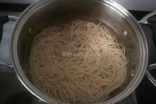 冬笋雪菜肉丝面的做法图解4