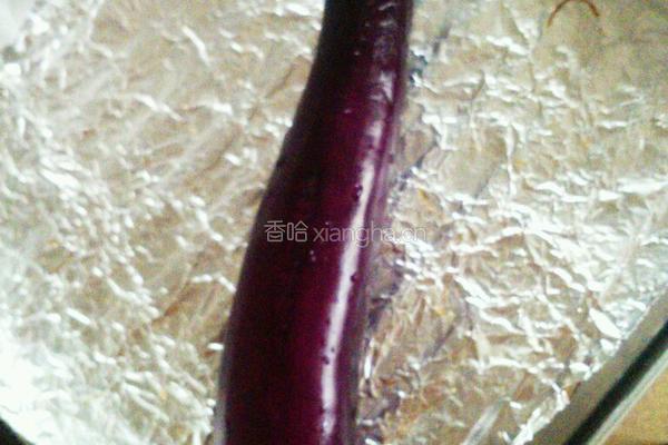 烤茄子的做法图解1