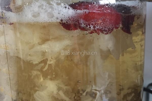 红枣银耳汤