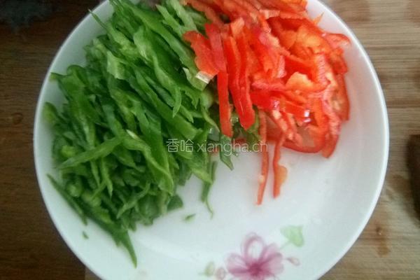 茭白肉丝的做法图解2