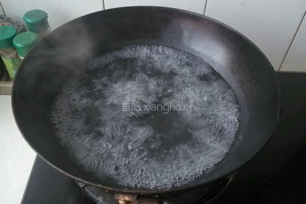 糖醋排骨的做法图解2