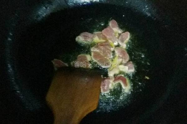 木耳炒牛肉的做法图解3