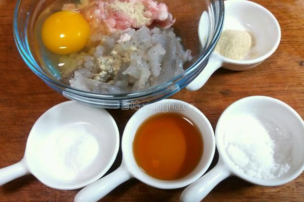 上海鲜虾小馄饨的做法图解6