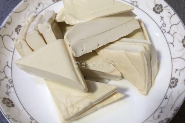茄汁豆腐的做法图解2