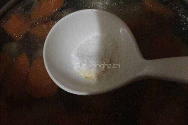 猪骨土豆胡萝卜汤的做法图解7