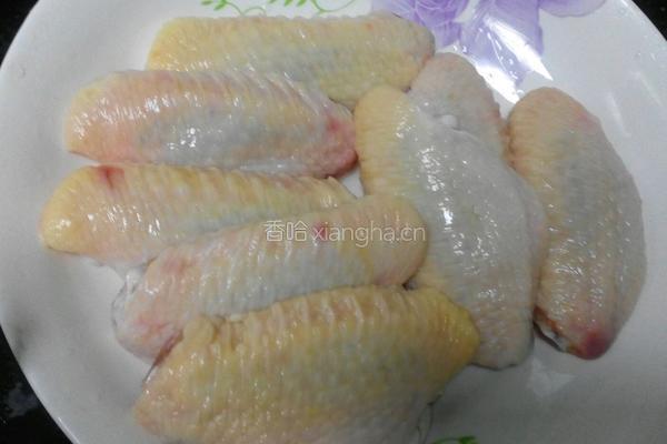 新奥尔良烤鸡翅的做法图解1