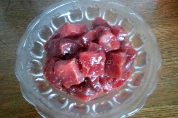 咖喱牛肉的做法图解2