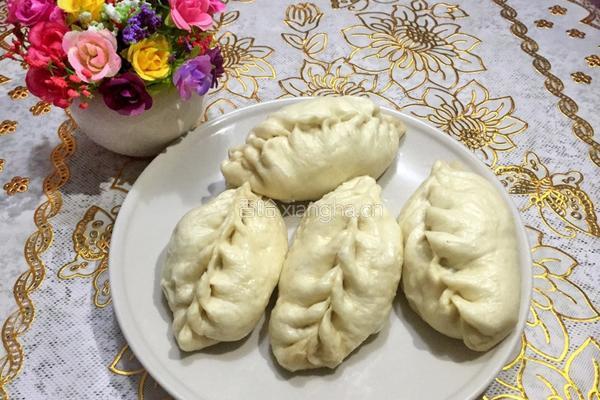猪肉白菜包子的做法图解9