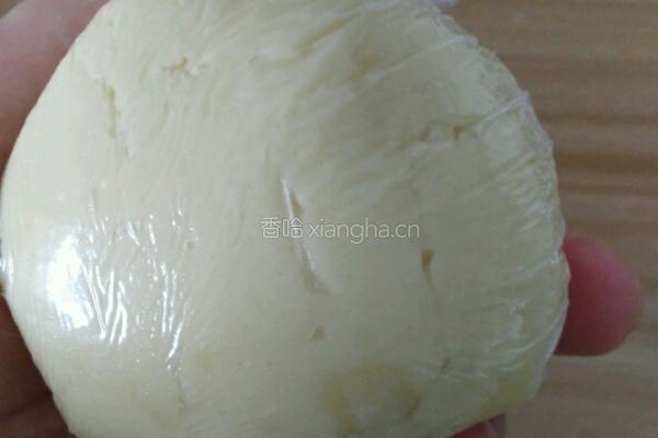 苏式鲜肉榨菜月饼的做法图解3