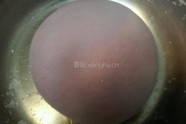 紫色饺子的做法图解1