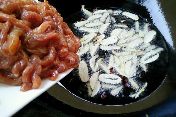 豆角木耳炒肉丝的做法图解9