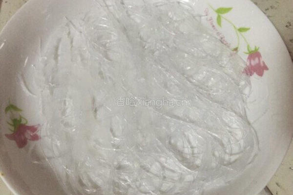蒜蓉粉丝蒸开背虾的做法图解6
