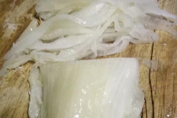 棒骨炖酸菜的做法图解4