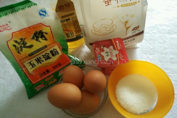 红枣酸奶戚风蛋糕的做法图解1
