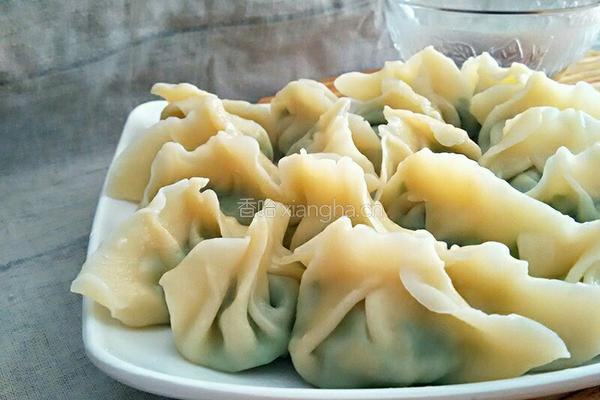 韭菜饺子的做法图解10