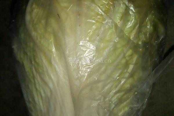 猪肉炒白菜的做法图解1
