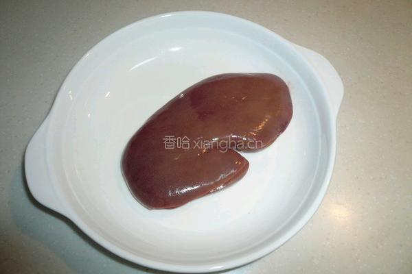 爆炒腰花的做法图解1
