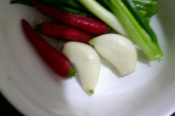 凉拌菠菜的做法图解4