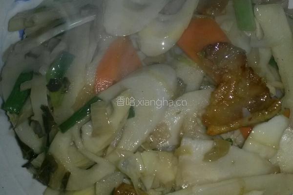 腊肉炒竹笋的做法图解8