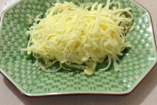 土豆丝饼的做法图解2