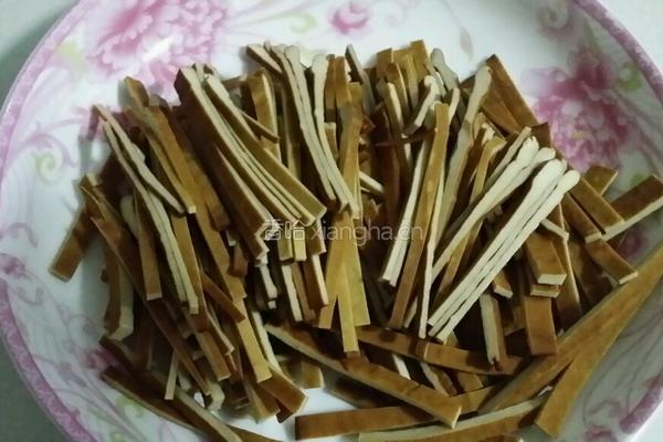 韭菜炒香干的做法图解1