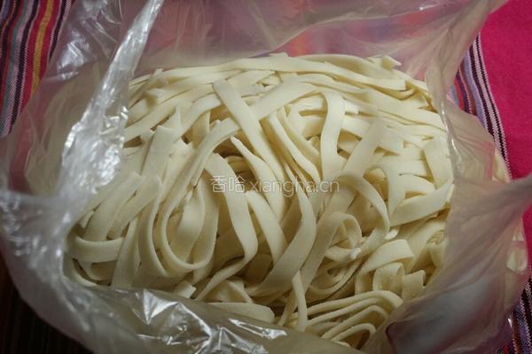 玉米粥烩面的做法图解8