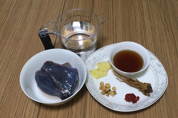 山药乌鸡汤的做法图解1