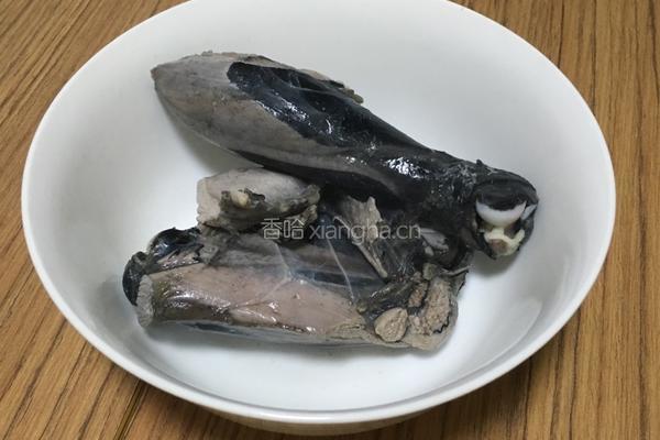 山药乌鸡汤的做法图解3
