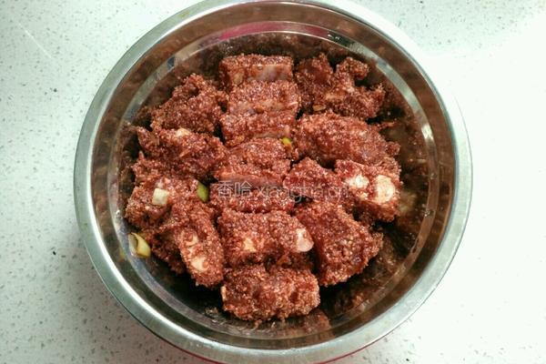 香芋粉蒸排骨的做法图解7