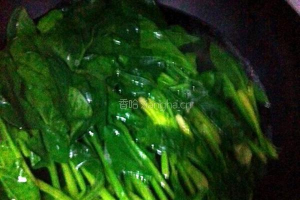 陈醋花生米的做法图解1