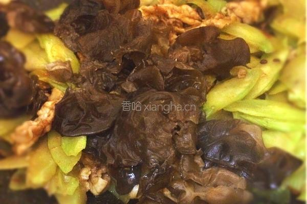 莴笋嫩滑肉片的做法图解8