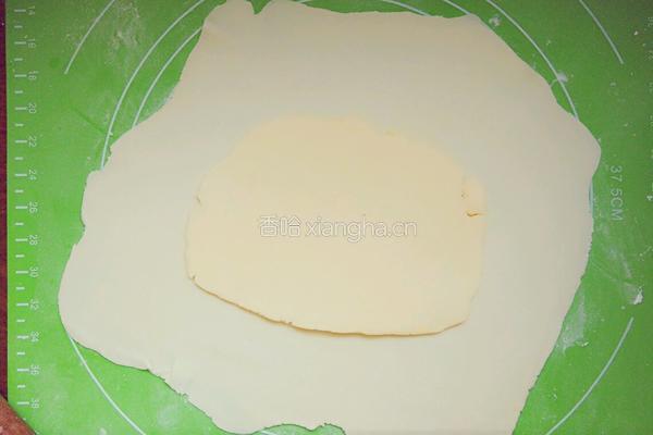 自制千层酥皮的做法图解12