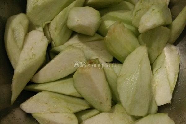 酱香茄子的做法图解1