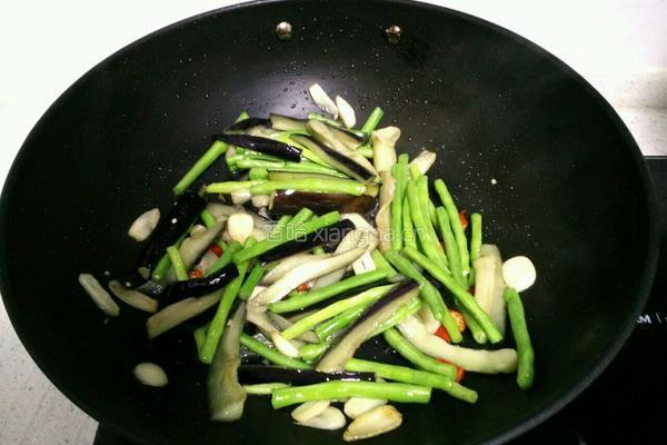 豆角烧茄子的做法图解10