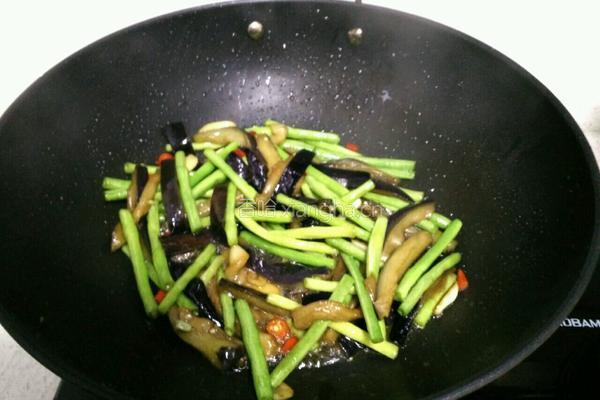 豆角烧茄子的做法图解11