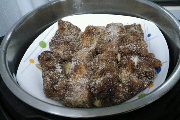 八宝豆豉粉蒸排骨的做法图解12