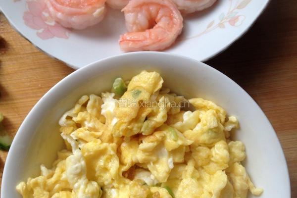 虾仁炒饭的做法图解6