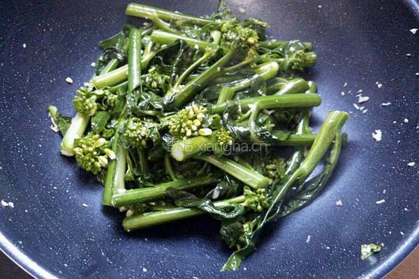 蒜蓉炒芥蓝的做法图解6