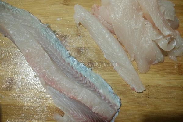 年年有鱼步步高（鱼糕）的做法图解1