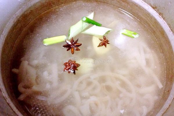肉皮冻之年年有鱼的做法图解12