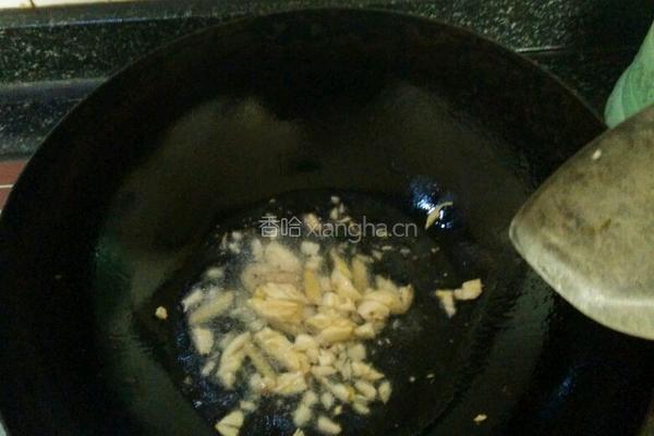 蒜炒香麦的做法图解2