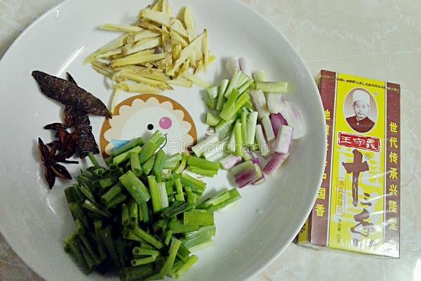 山药焖鸭肉的做法图解4