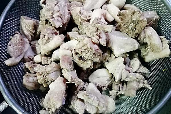 山药焖鸭肉的做法图解7
