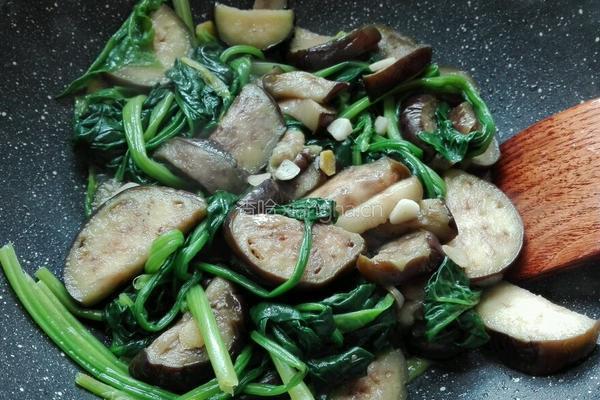 茄子炒菠菜的做法图解12